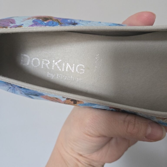 DORKING Floral Ballet Flats - Picture 4 of 14